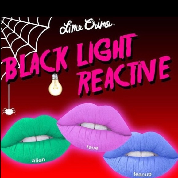 New ☻ Lime Crime ☻ Matte Velvetine Lippy ☻ Alien ☻ - Picture 4 of 7